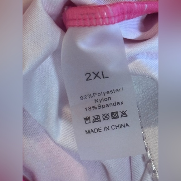 Women’s Hot Pink One Piece Bathing Suit 2X - Picture 3 of 5